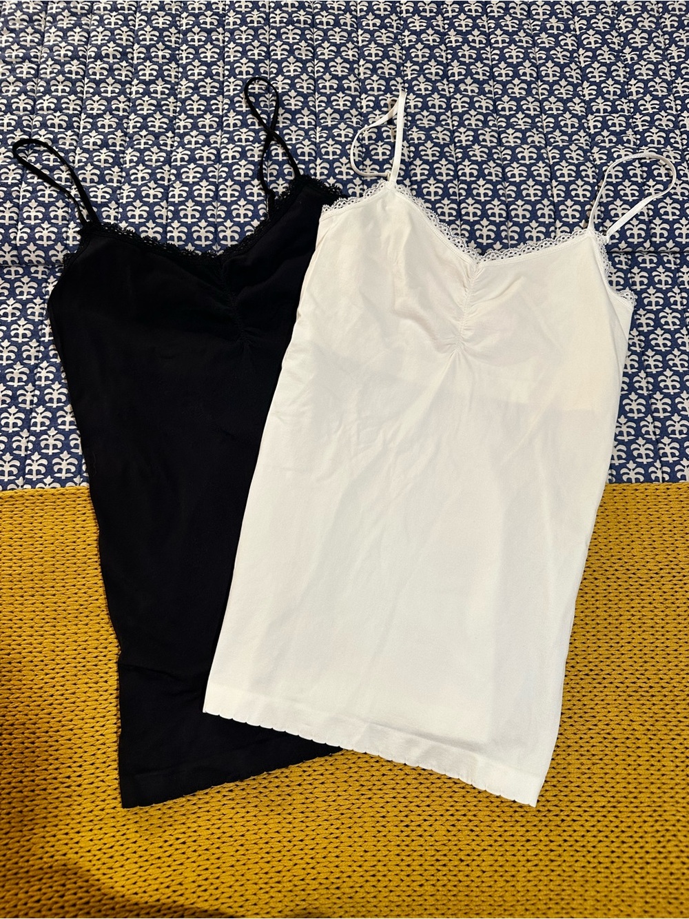 Victoria's Secret Black & White Lace-Trim Camisole Duo